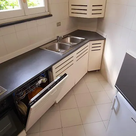 Private Parking, Terrace, Quite Near The Sea Sant'Ambrogio (Liguria)