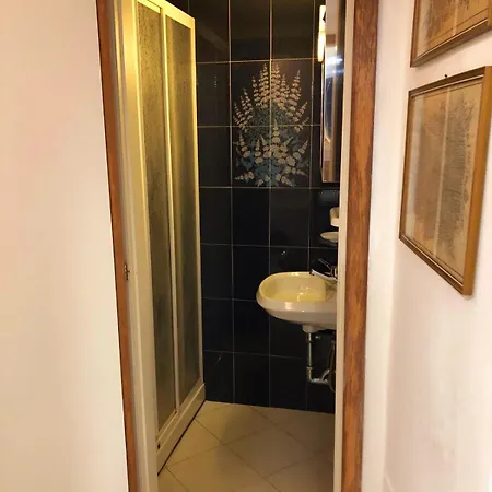Private Parking, Terrace, Quite Near The Sea Apartament