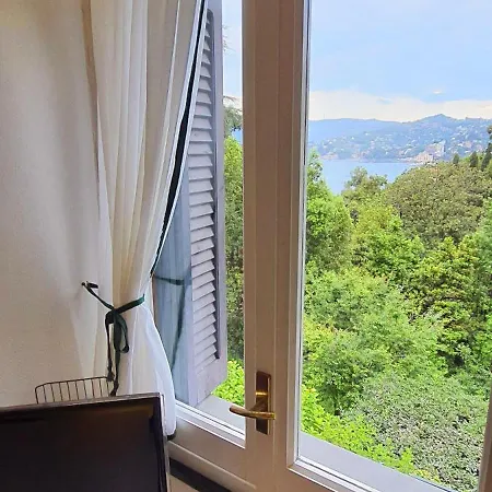 Apartamento Private Parking, Terrace, Quite Near The Sea Sant'Ambrogio (Liguria)