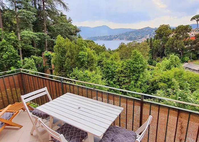 Private Parking, Terrace, Quite Near The Sea Apartmán
