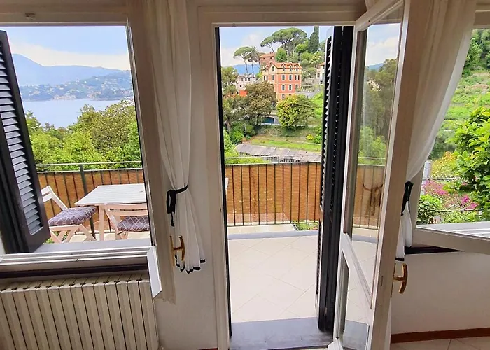 Private Parking, Terrace, Quite Near The Sea Sant'Ambrogio (Liguria)