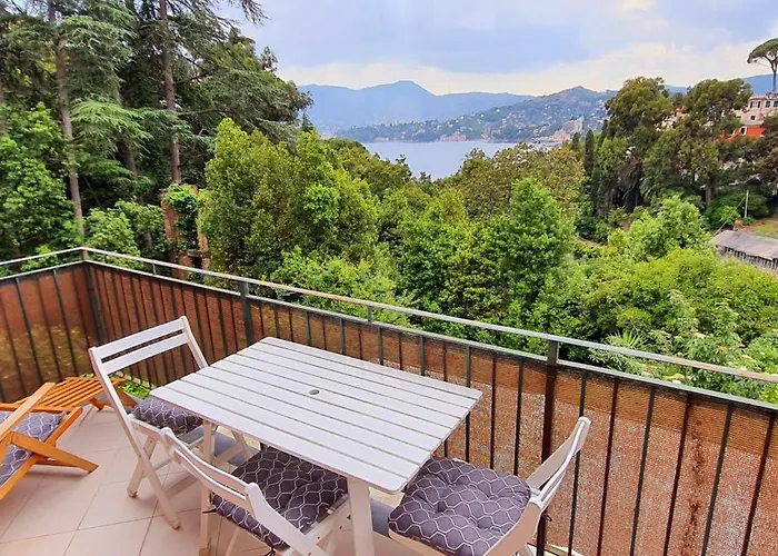 Private Parking, Terrace, Quite Near The Sea Appartement Sant'Ambrogio (Liguria)